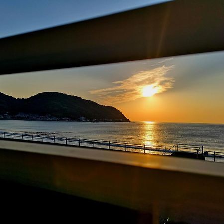 Smart House Beachside Apartment Ito  Bagian luar foto